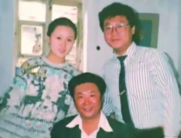 范偉恩師相聲表演藝術家陳連仲因病逝世,享年73歲 相聲 范偉 陳連仲 名家堂  第2張 范偉恩師相聲表演藝術家陳連仲因病逝世,享年73歲 相聲 范偉 陳連仲 名家堂  第2張