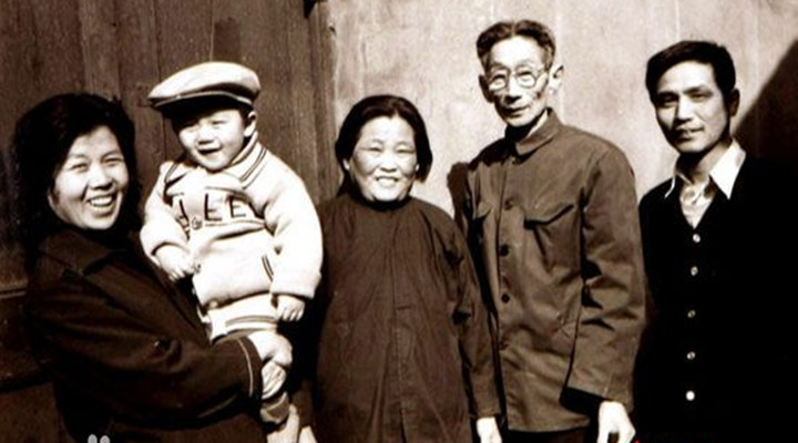 馬志明（相聲第六代傳人上） 朱闊泉徒弟 馬三立兒子 馬志明 名家堂  第1張